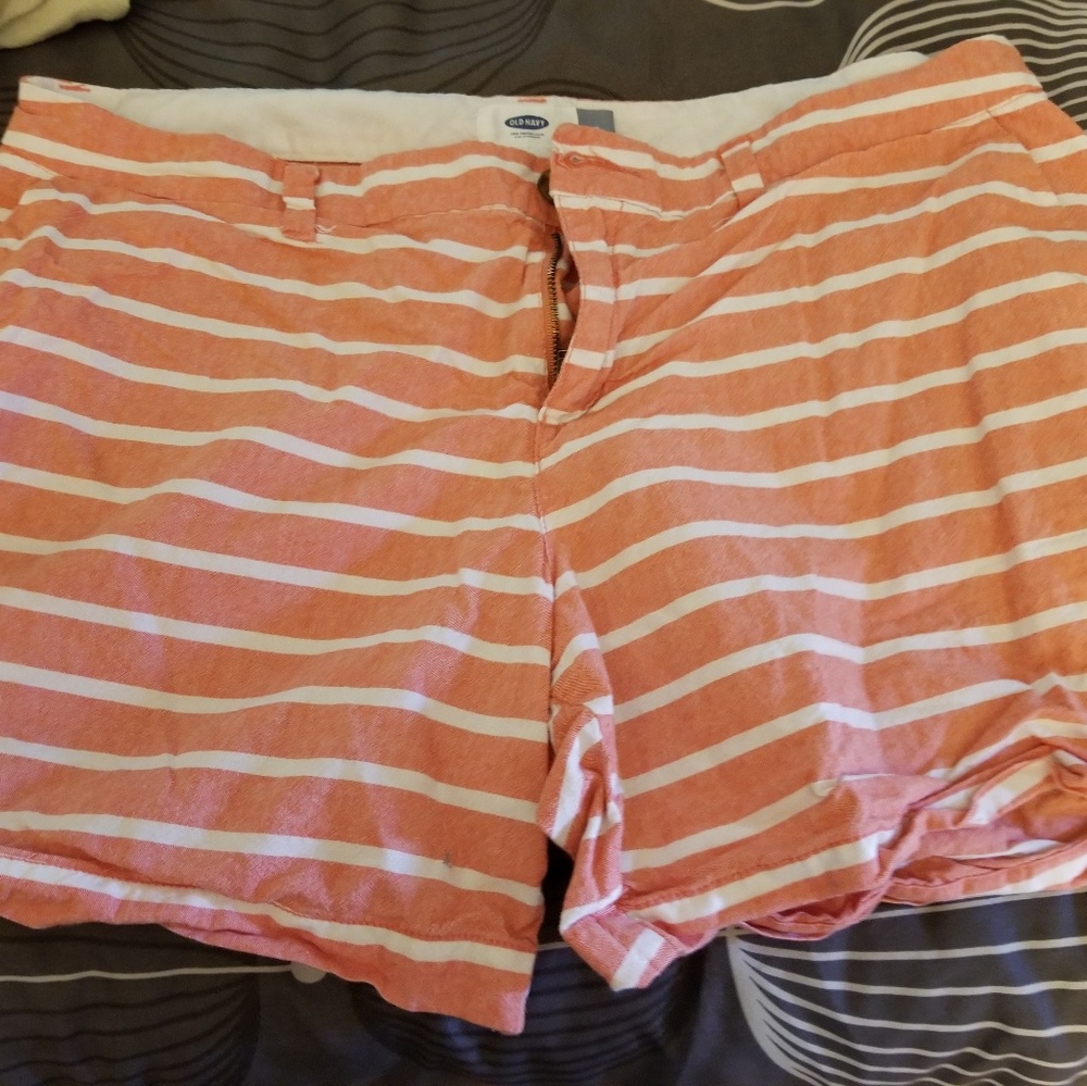 Stripped shorts